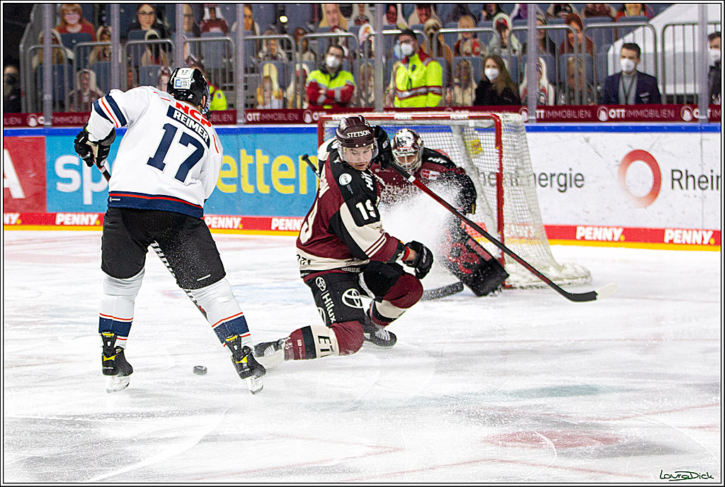 PENNY DEL;  Koelner Haie - Nuernberger Ice Tigers; Koeln, 25.03.2021